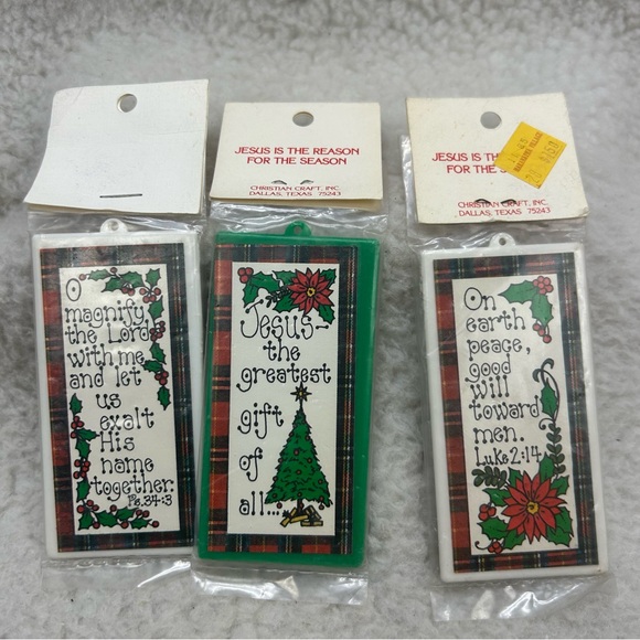 3 Praise Christmas Ornament vtg plastic 4" Jesus the greatest gift of all bag #3 - Picture 1 of 12